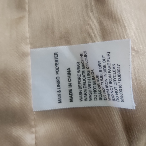 David Jones Girls Leopard Faux Fur Coat Size 3 - Picture 3 of 4